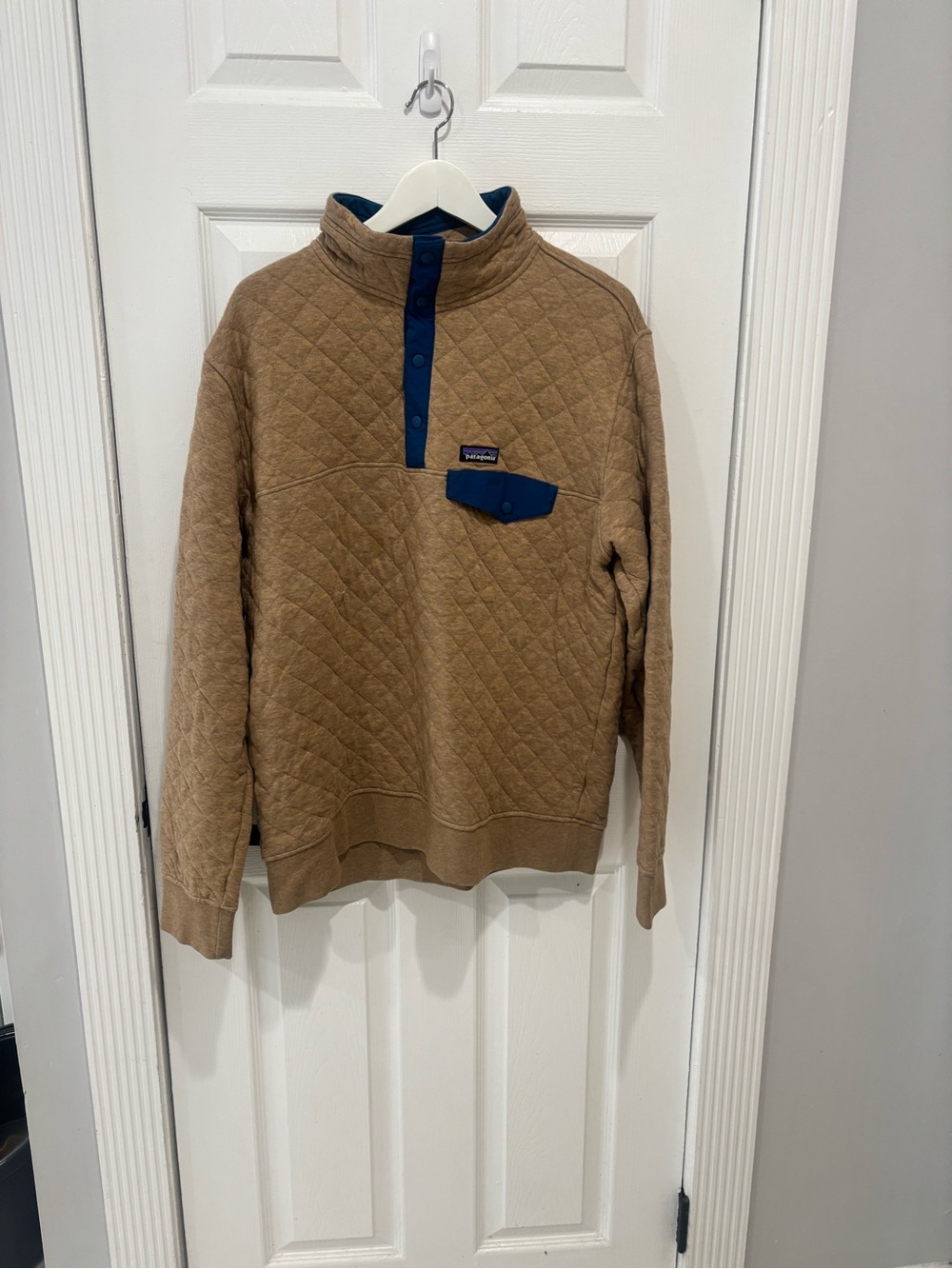 Patagonia Men's Quilted Zip Pullover - Tan with Navy Accents